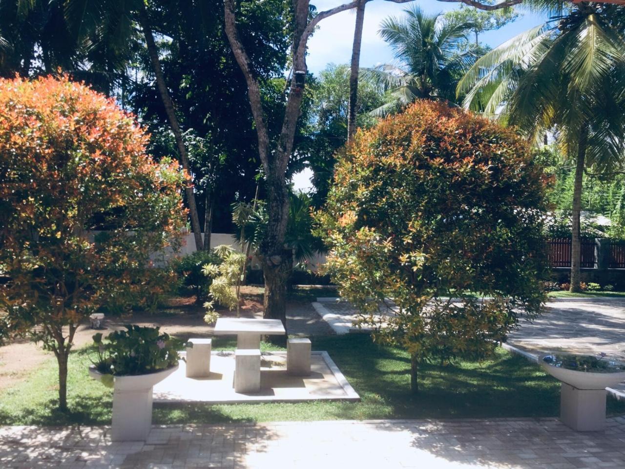 Casa blanca Hotel Ahangama Luaran gambar